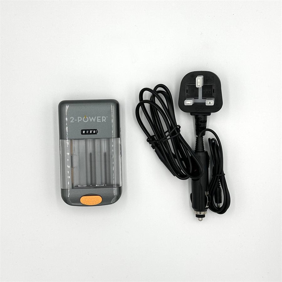 UNIVERSAL BATTERY & USB DEVICE CHARGER