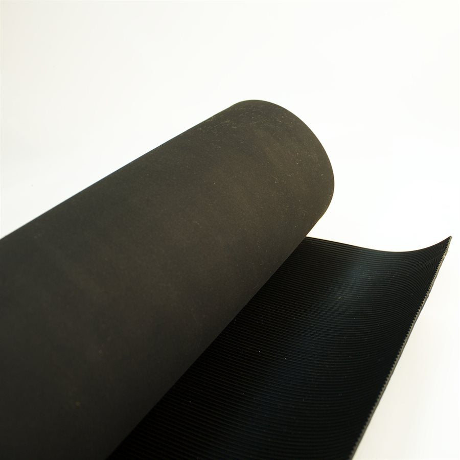 RUBBER MATTING 1M WIDTH