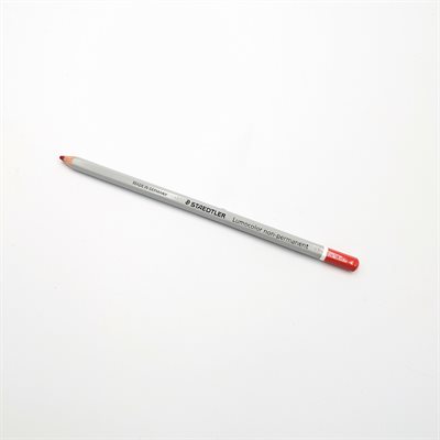 STAEDTLER LUMOCOLOR NON-PERMANENT OMNICHROM PENCIL - RED STAEDTLER LUMOCOLOR NON-PERMANENT OMNICHROM PENCIL - RED